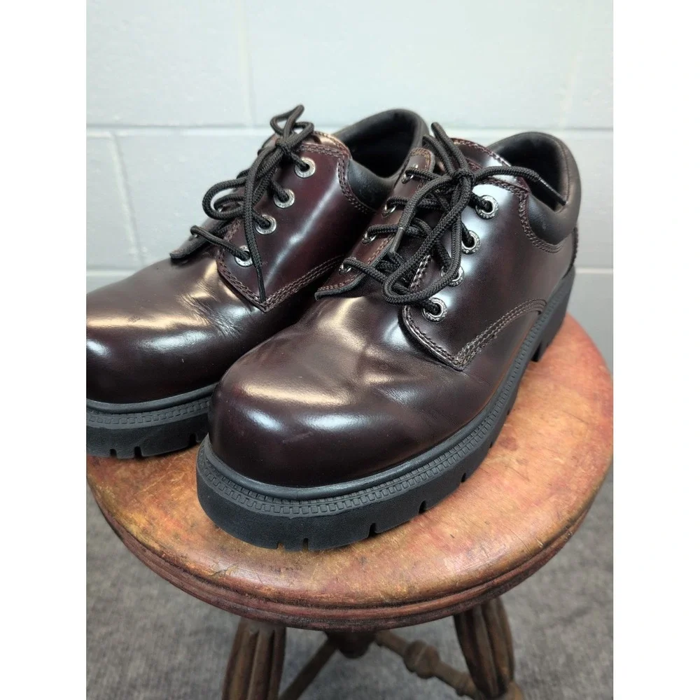 SKECHERS Leather Upper Balance Men's Size 12 Brown Round Toe